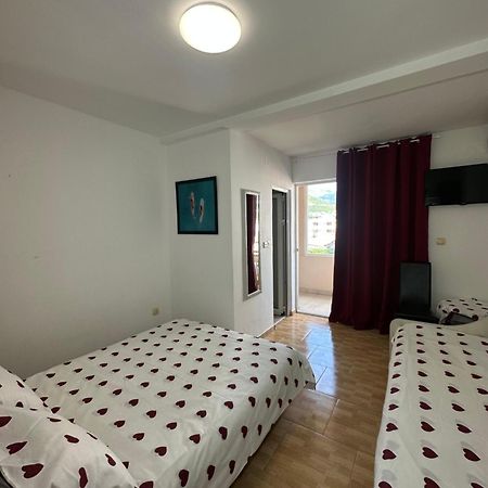 Apartmani Simona Budva Exterior foto