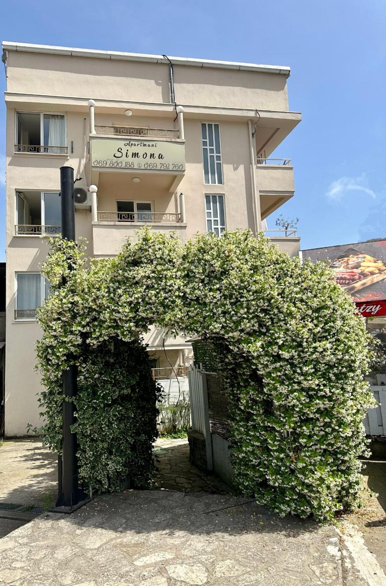 Apartmani Simona Budva Exterior foto